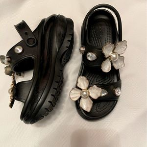 Croc Mega Crush Platform Sandals